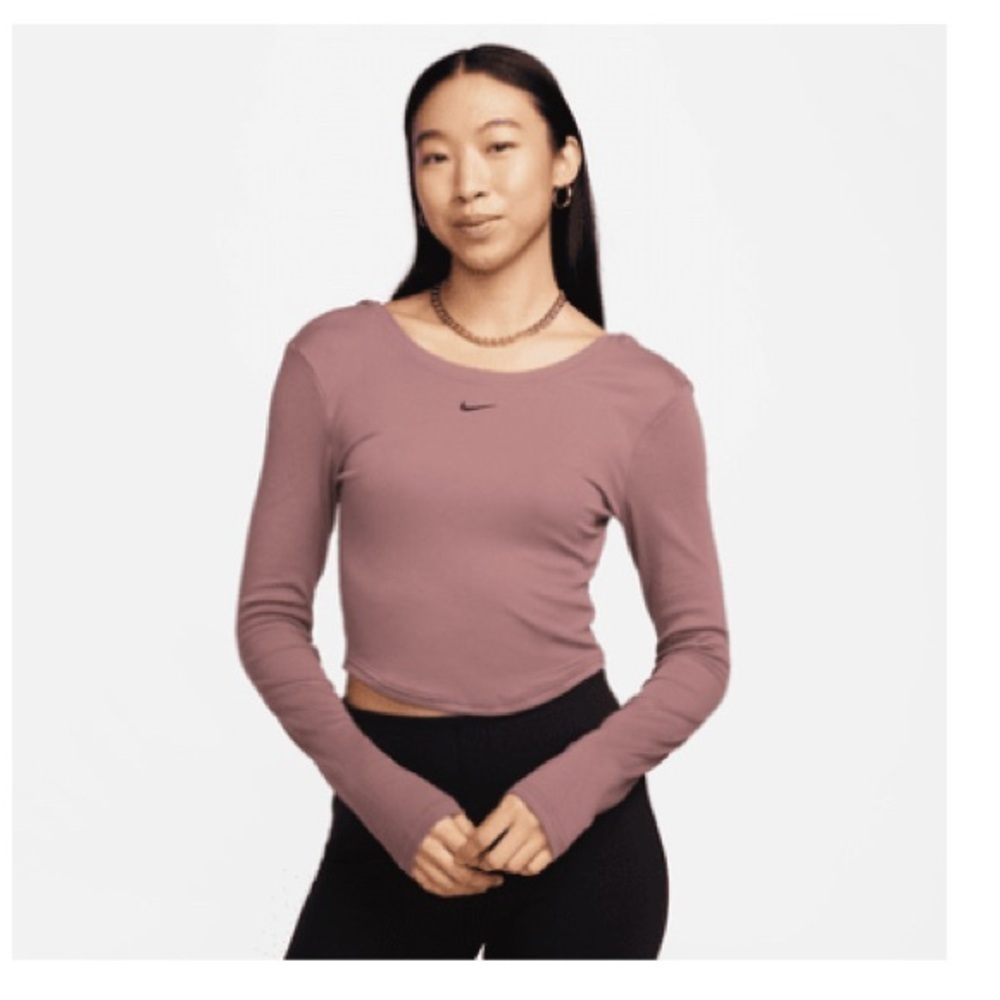 Nike Sportswear Chill Knit NWOT